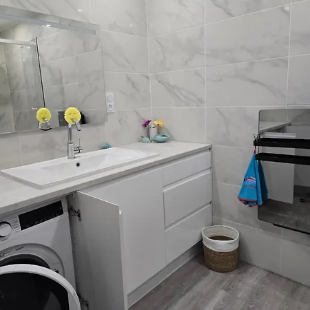 Renove Proche Port Et Plages Apartament *